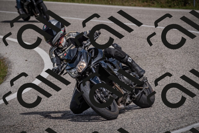 20250907120847-_5004656_am_