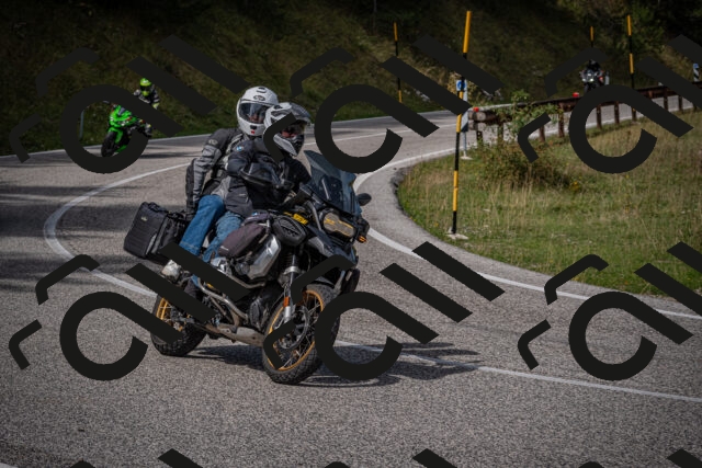 20250907120914-_5004662_am_