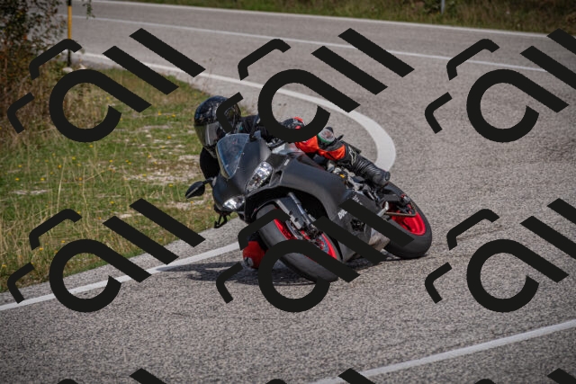 20250907120954-_5004674_am_