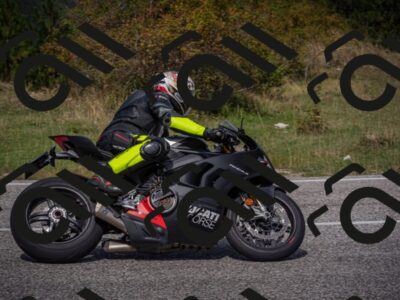 20250907121006-_5004687_am_