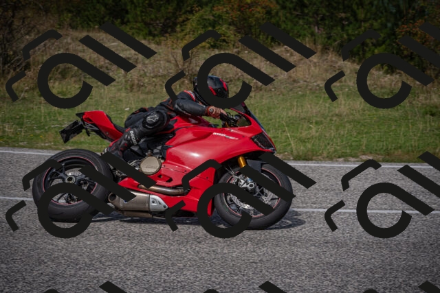 20250907121204-_5004711_am_