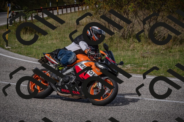 20250907121220-_5004718_am_