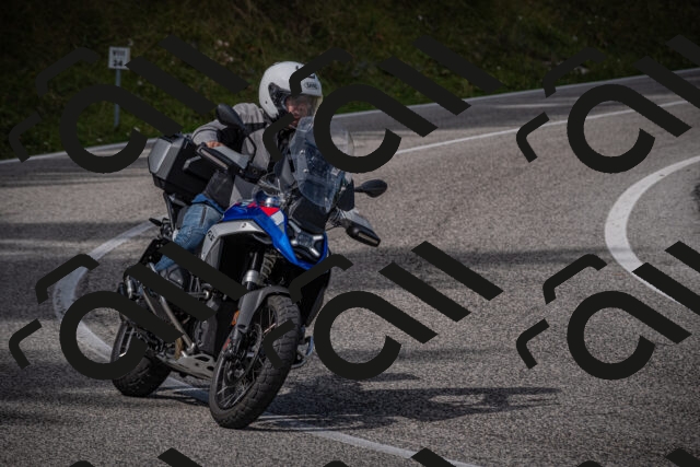 20250907121255-_5004726_am_