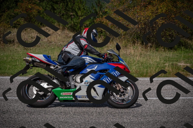 20250907121448-_5004748_am_