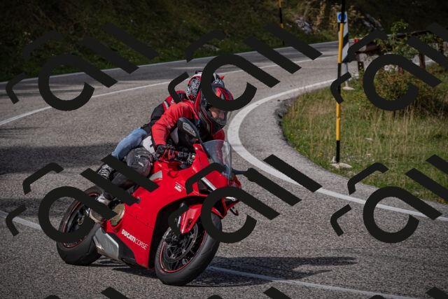 20250907121452-_5004749_am_