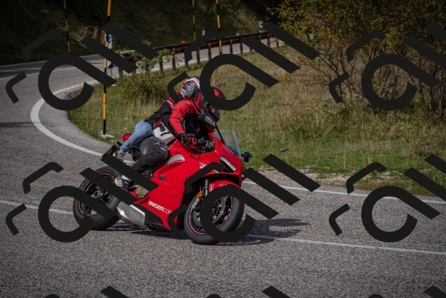 20250907121452-_5004750_am_