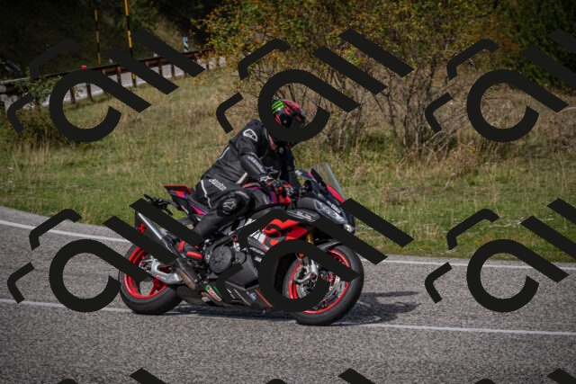 20250907121453-_5004751_am_