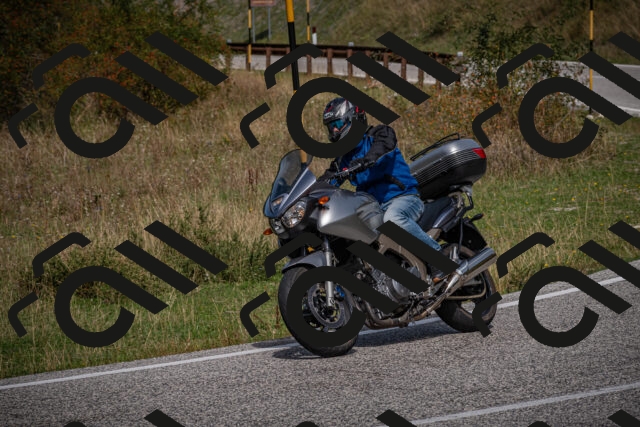 20250907121500-_5004761_am_