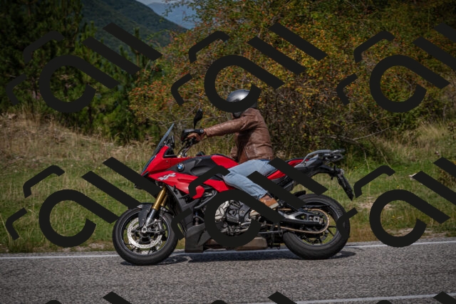 20250907121503-_5004767_am_