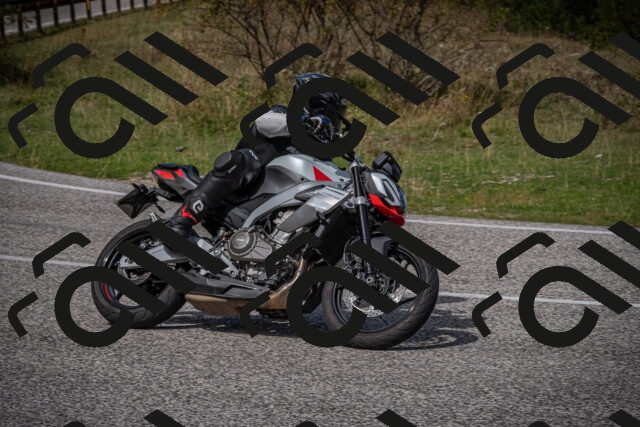 20250907121530-_5004772_am_