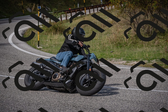 20250907121713-_5004822_am_