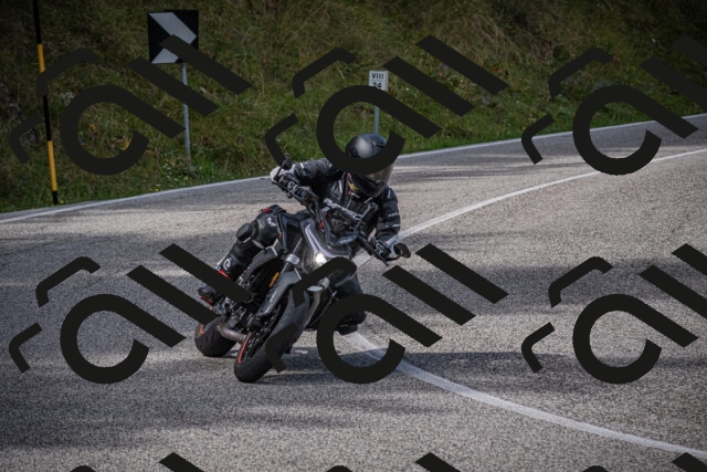 20250907121734-_5004833_am_