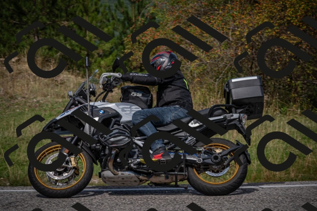 20250907121820-_5004843_am_