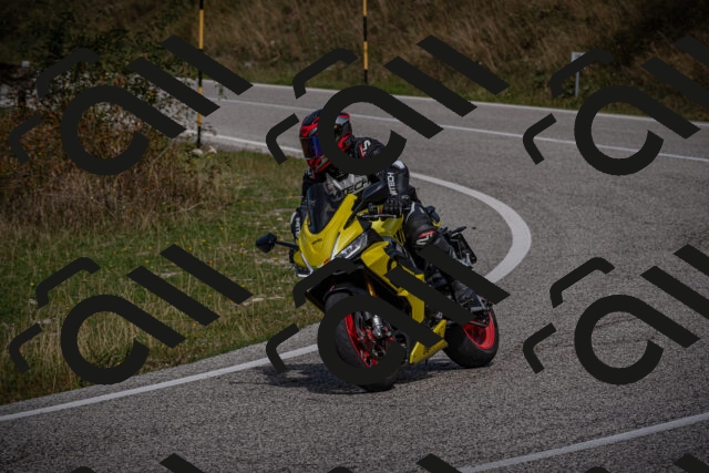 20250907121825-_5004847_am_