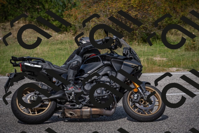 20250907121923-_5004861_am_