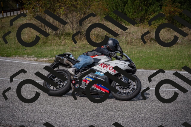 20250907121944-_5004866_am_