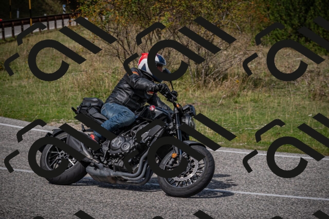 20250907122107-_5004876_am_