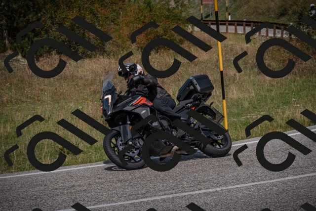 20250907122413-_5004918_am_