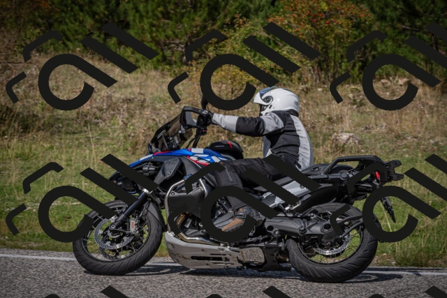 20250907122417-_5004927_am_