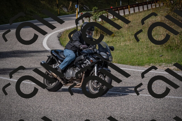 20250907122504-_5004938_am_