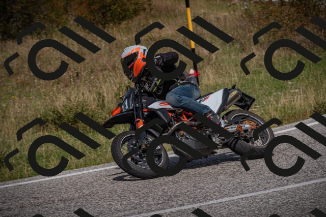 20250907122626-_5004949_am_