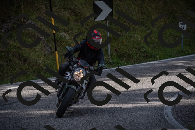 20250907122737-_5004960_am_