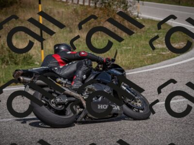 20250907122743-_5004964_am_