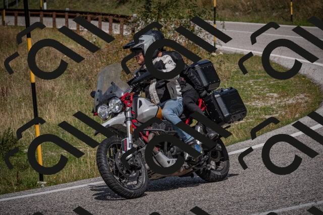 20250907122916-_5004971_am_