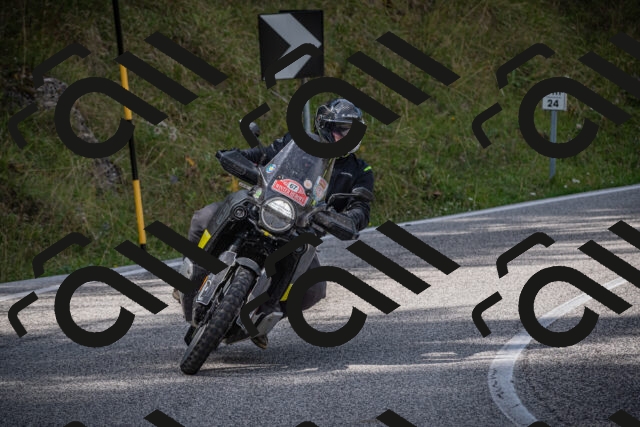 20250907123028-_5005011_am_