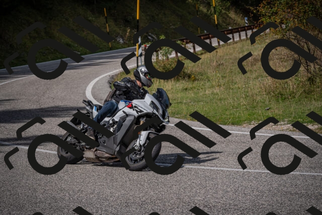 20250907123030-_5005014_am_