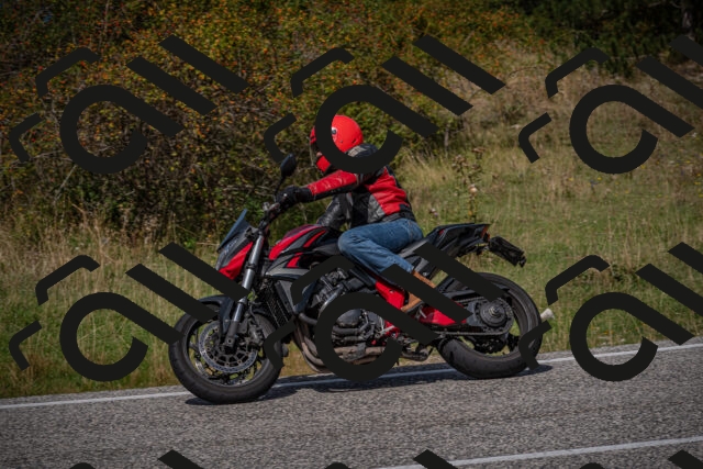 20250907123253-_5005067_am_