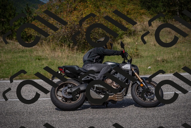 20250907123830-_5005112_am_