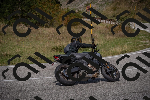 20250907123830-_5005113_am_