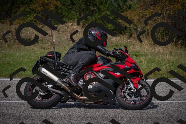 20250907123848-_5005116_am_