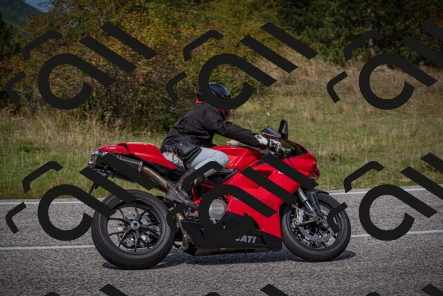 20250907123854-_5005121_am_