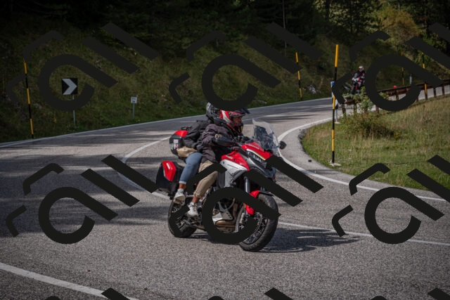 20250907124010-_5005132_am_