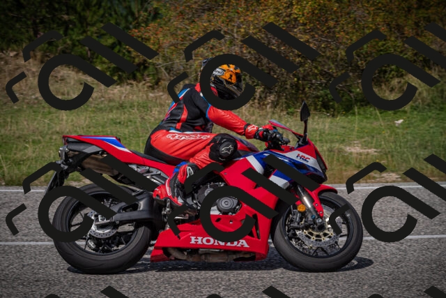 20250907124023-_5005150_am_