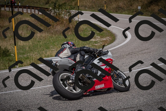 20250907124027-_5005153_am_