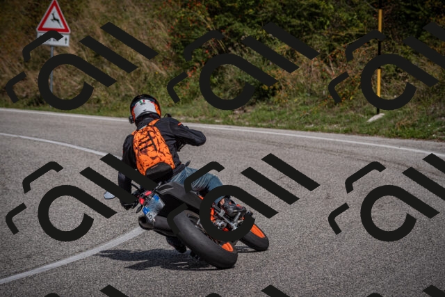 20250907124149-_5005171_am_