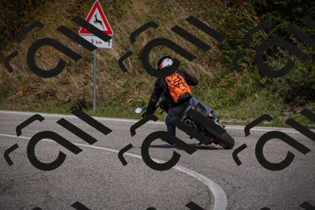 20250907124150-_5005174_am_