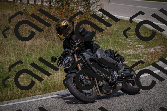 20250907124345-_5005193_am_