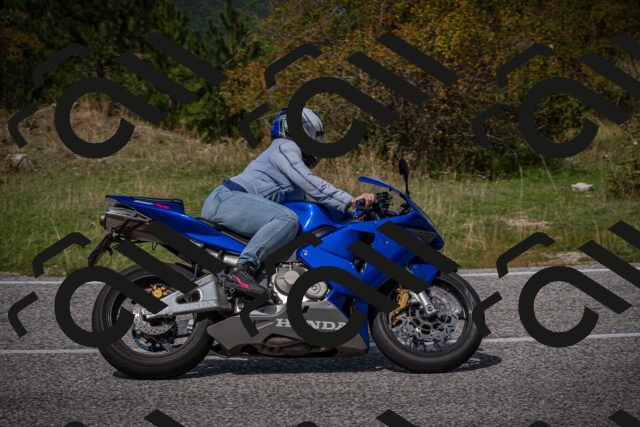 20250907124357-_5005210_am_