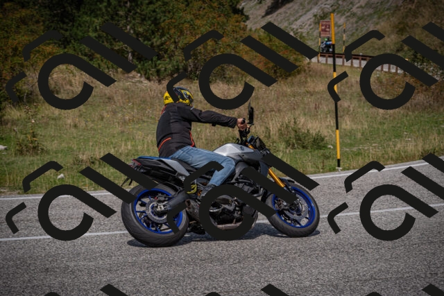 20250907124400-_5005214_am_