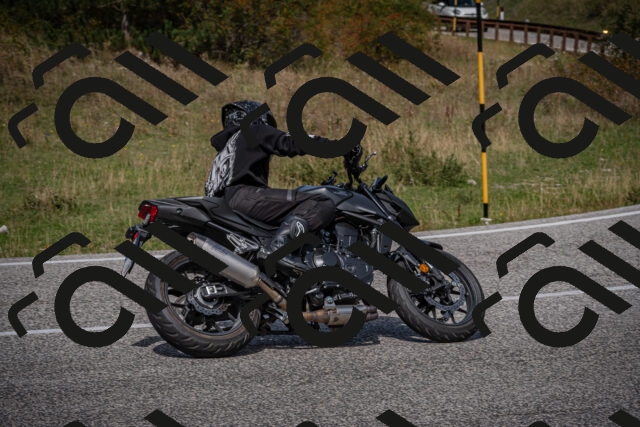 20250907124509-_5005230_am_