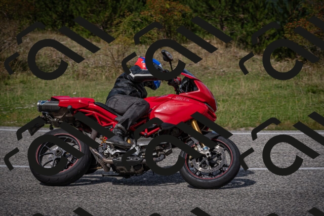 20250907124546-_5005239_am_