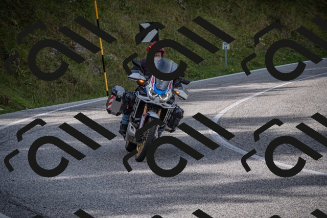 20250907124702-_5005257_am_