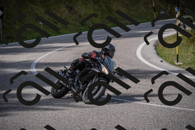 20250907124747-_5005264_am_