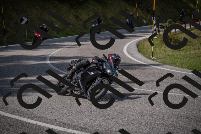 20250907124939-_5005288_am_