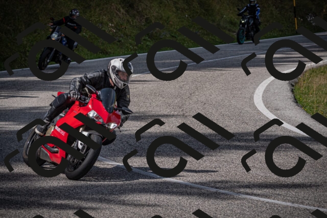 20250907124941-_5005290_am_