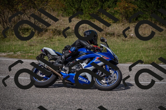 20250907124949-_5005304_am_